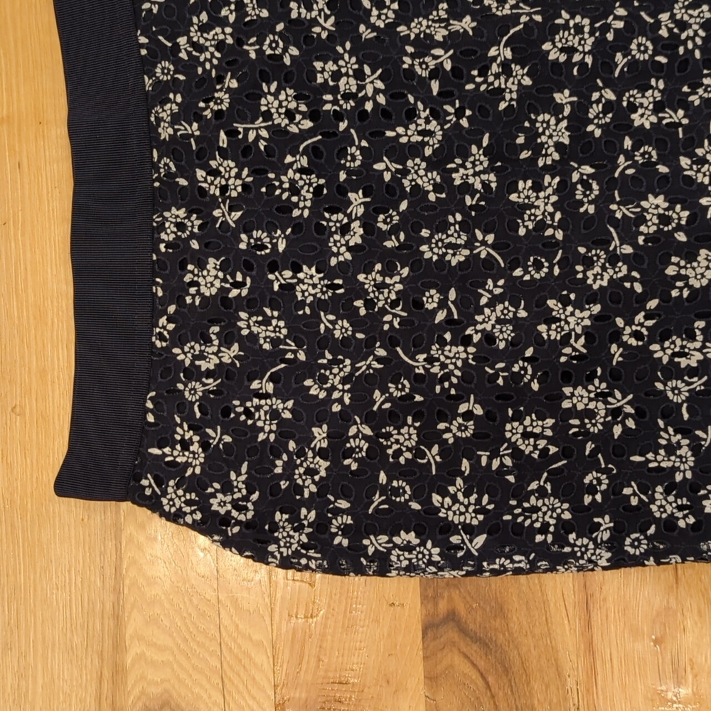 Ann Taylor floral pencil skirt (0P)